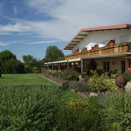 Gaestehaus Vinetum Altdorf  エクステリア 写真