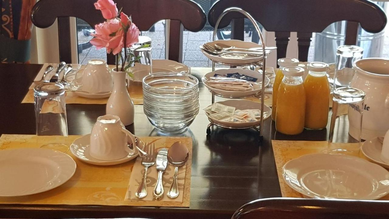 Gaestehaus Vinetum Altdorf  エクステリア 写真